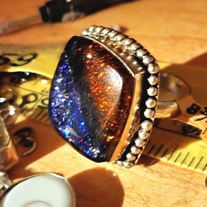 Sz-8 3/4, Super- Chunky, Square- Shaped, Sparkly Dichroic Glass? Ring.